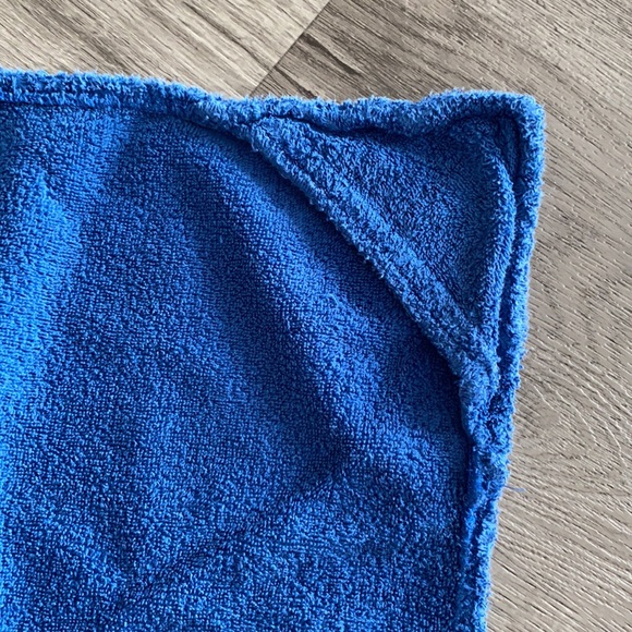 Company Kids Shark Hooded Bath Towel - Picture 5 of 7